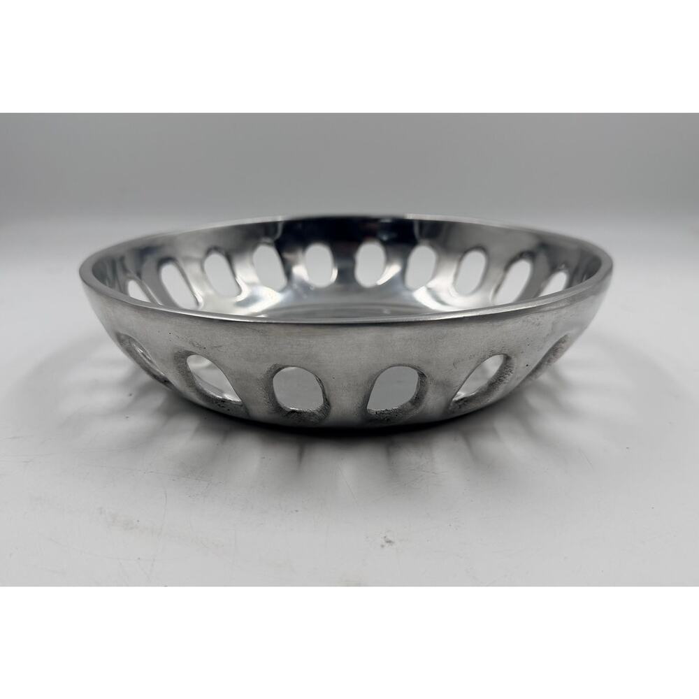 Vintage Mexican Pewter Bread Basket / Candy Dish 8.5 inch